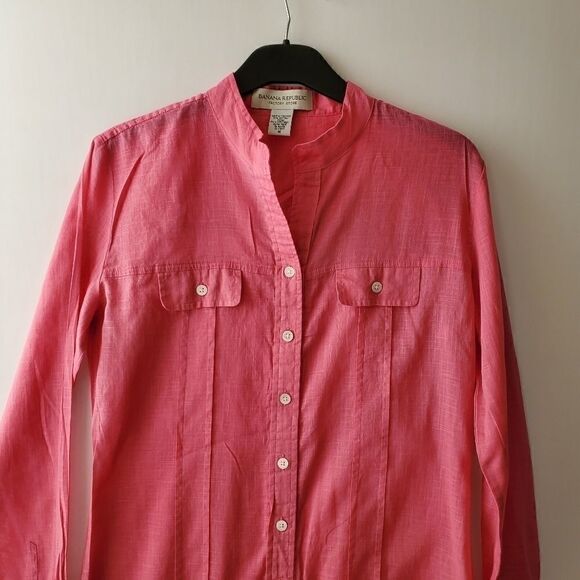 Women's Banana Republic button down shirt M - Picture 2 of 4